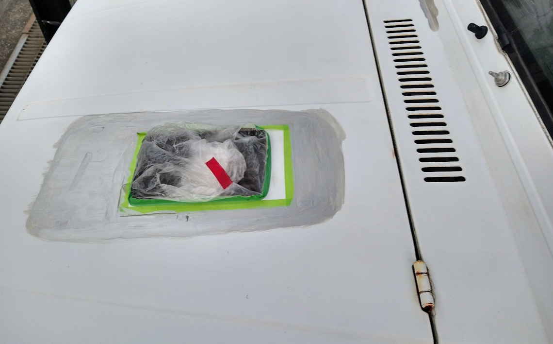 labo_jim's tweet image. 錆対策の ハケ塗り全塗装！開始から約2年。
JA11のサビキラー塗装が現在80%まで完了しました。近くで見ると刷毛目がありますが、遠目にはいい感じです。2026年の暖かくなる頃に完成を目指してブログ更新！詳細は👇
jimlabo.net/diy-23/3946/ 

#JA11 #ジムニー #JimLabo #DIY塗装