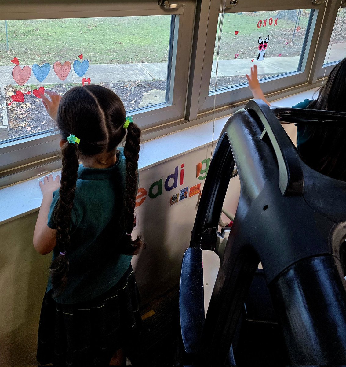 Gus the Gator tweet media