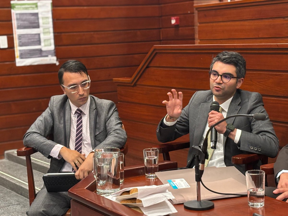 fdcps_unal's tweet photo. #EventosFDCPS Regresan nuestras actividades académicas al edificio 201📍 Hoy, participamos del Panel: “Aportes jurisprudenciales recientes sobre la noción de consumidor | Siga la transmisión: 📱 https://t.co/1J8Qd3Av5h ¡Esperamos sus preguntas y comentarios! 📢 https://t.co/D8fcD61I11