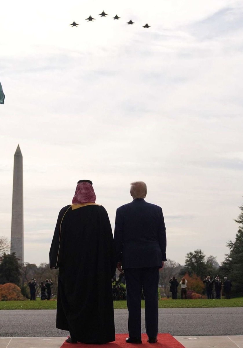 mtmq1's tweet photo. الدول التي تحمل عبء الإقليم يُعرف وزنها
من أثر قراراتها وتعامل القوى العظمى معها 
لأن الشراكة مع صانعة استقرار الإقليم ليست 
خيارًا تكتيكيًا بل ضرورة استراتيجية دائمة 🇸🇦

#معرض_الدفاع_العالمي_2026 
#السعودية #WDS2026 https://t.co/OKvyDSNYnU