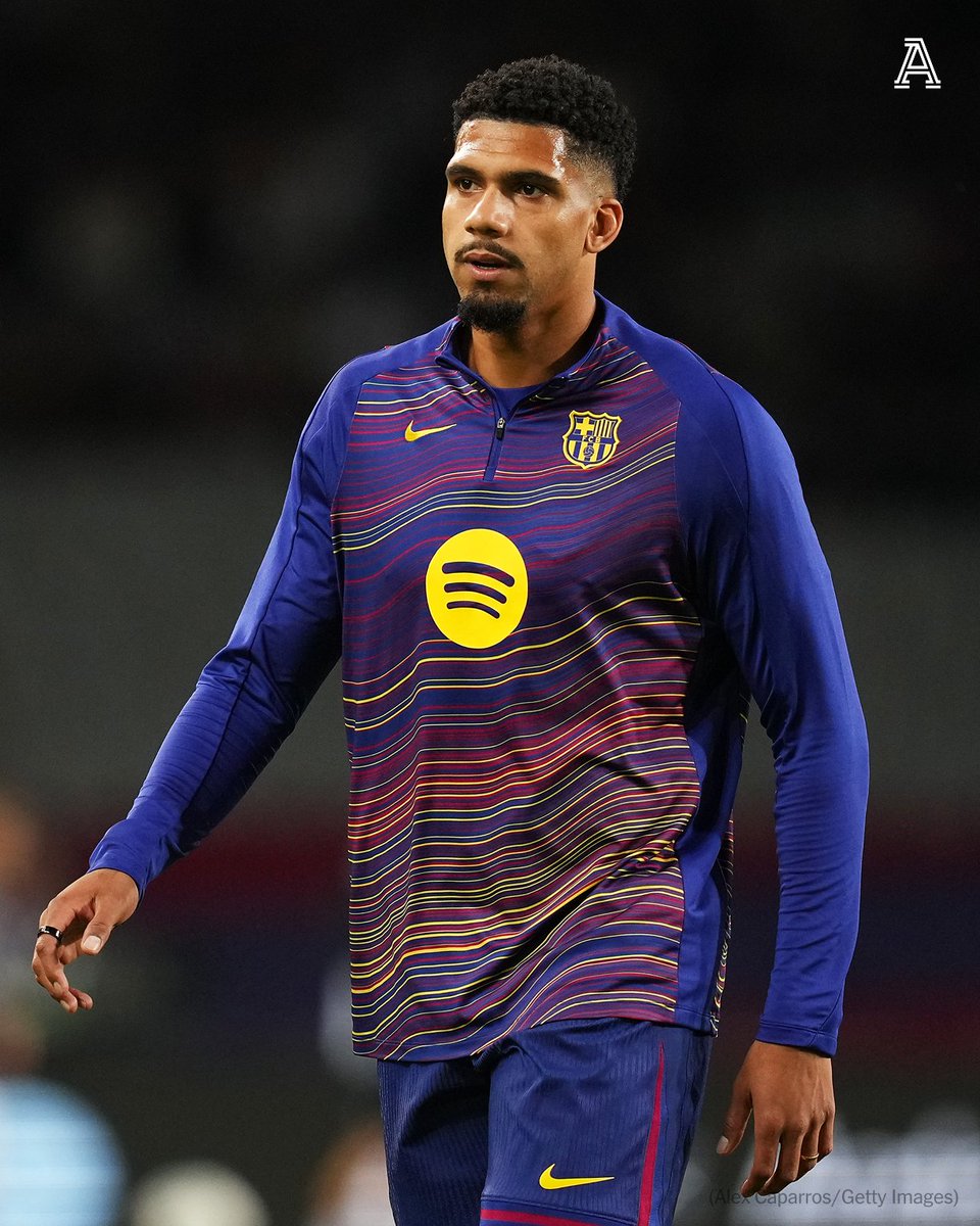 Barcelona captain Ronald Araujo has explained he was living with anxiety for a year and a half and sought help as this became depression.

Araujo was granted indefinite leave by Barcelona at the beginning of December after requesting a period of absence.

The Uruguay