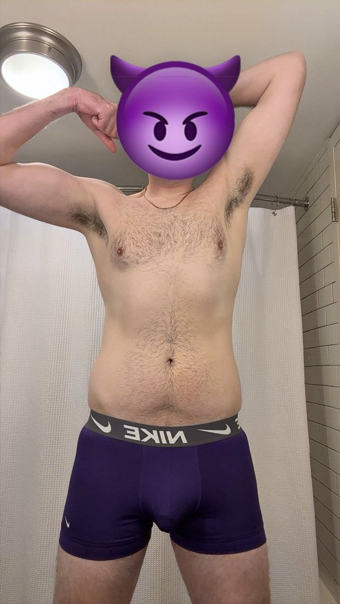 Pull day #pump #flex #findom #worship #nike #underwear