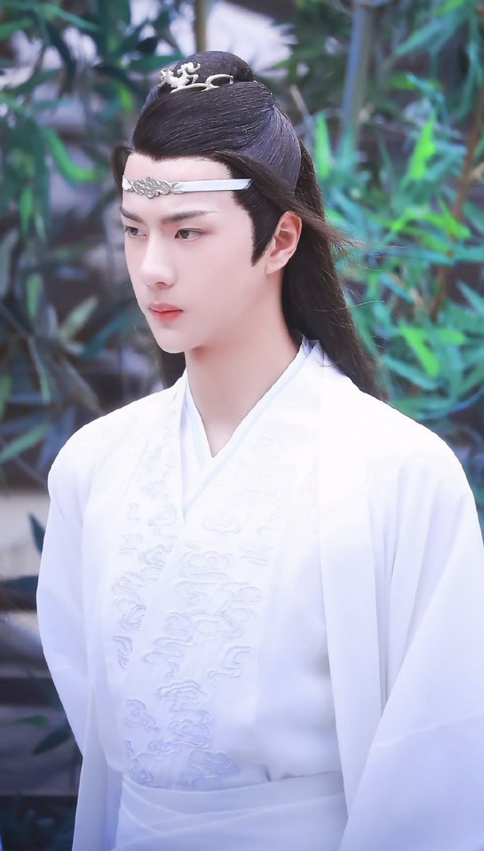 天上人✨✨✨
美しい藍湛🤍

#陳情令
#WangYibo
#王一博