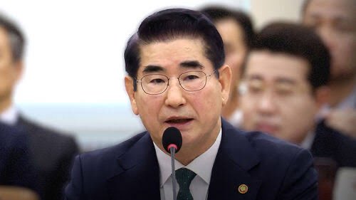 김용현 장관님의 말씀

“ 안보가 곧 경제다. ”

진짜 이거를 이해하시면 소름돋습니다…

진짜 장군님이심 ㅠㅠ