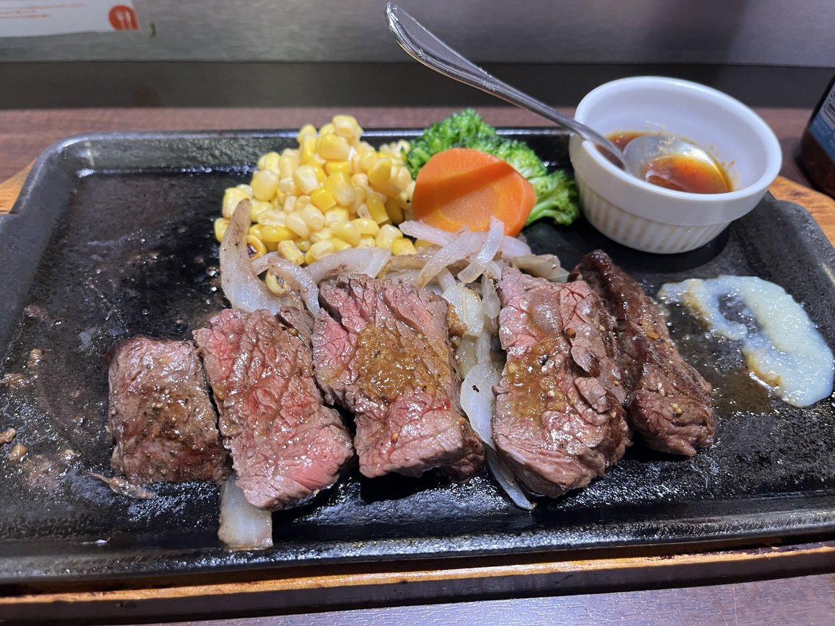 BwsOp5's tweet photo. ニク　シバク✨ https://t.co/h53GncyVvR