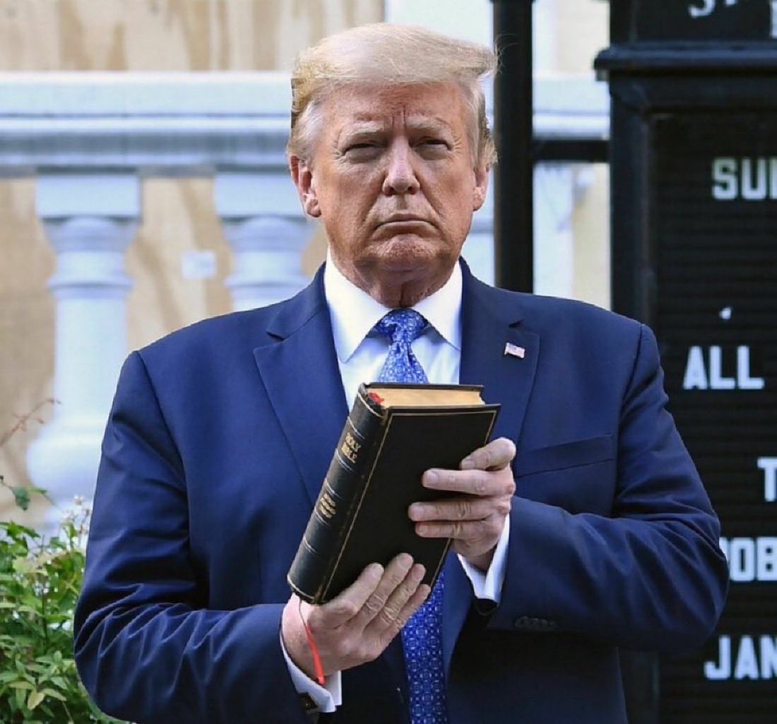 Raise your hand if you support President Trump protecting Christians all around the World