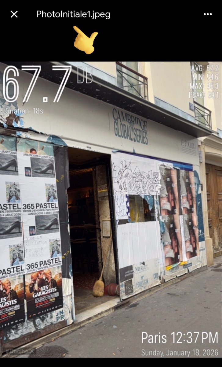 River1Paradis's tweet photo. Humour à #Paris10
« Une équipe de la Ville a réglé la situation » (affichage sauvage) 🤡

#Abandon
#RealiteAlternative https://t.co/ryRF5taaNL
