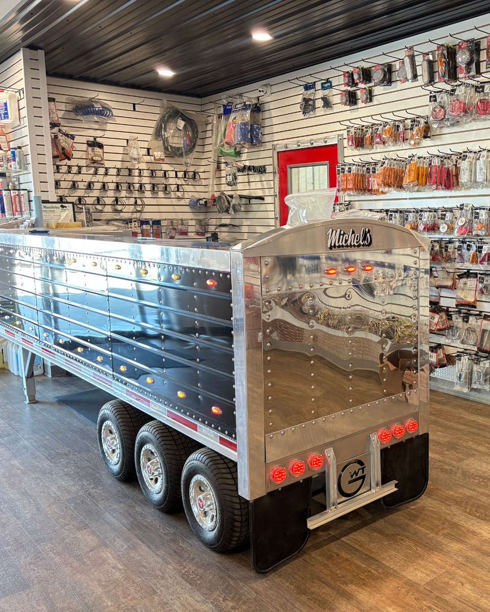 Golden West Trailer tweet media