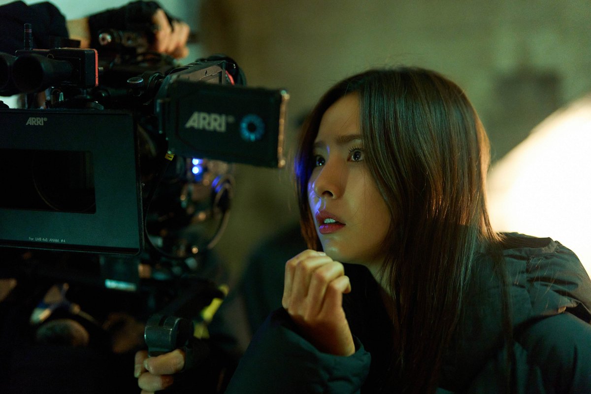 It's NEW 잇츠뉴 tweet media