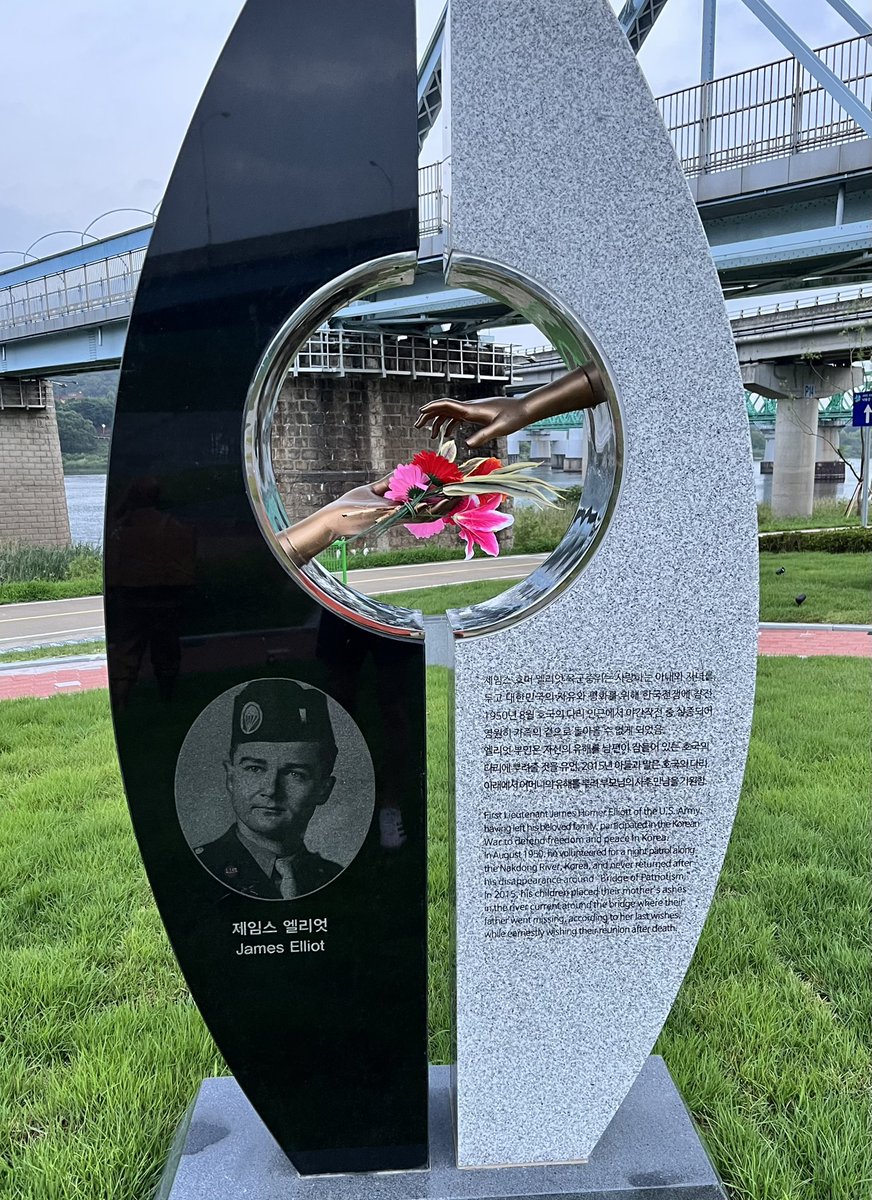 <a href="/zcnD2PLQEYO9gFY/">고래 🇰🇷🇺🇸🇯🇵</a> 🫡