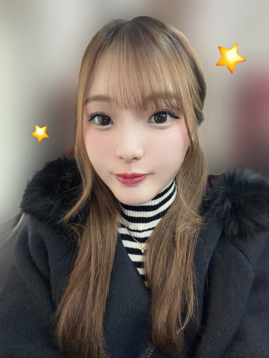 ほしみちゃん今日は宜しくお願いします🙇‍♂️ 配信も頑張って👍