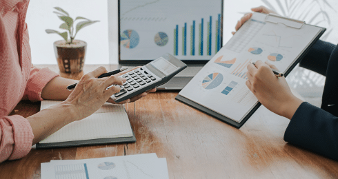 hayniecpas's tweet image. Heads up! ASU 2025-05 changes how credit losses are counted—get ahead before 2026.
#HaynieAdvises #AccountingUpdate #ASU2025_05 #CreditLoss #FinancialReporting #BusinessReady
ow.ly/kXV850Y4oXI