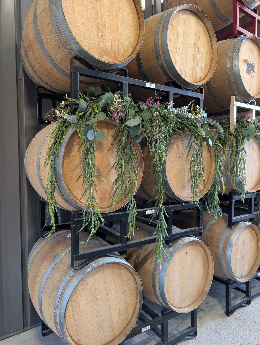 bellspringswine's tweet image. Need a place for that special event? Think Bell Springs! Plenty of space options for small and large groups. #eventspace #eventvenue