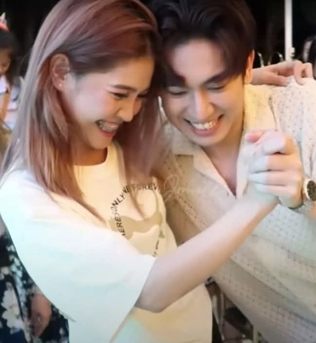 xandrea Elipef tweet media