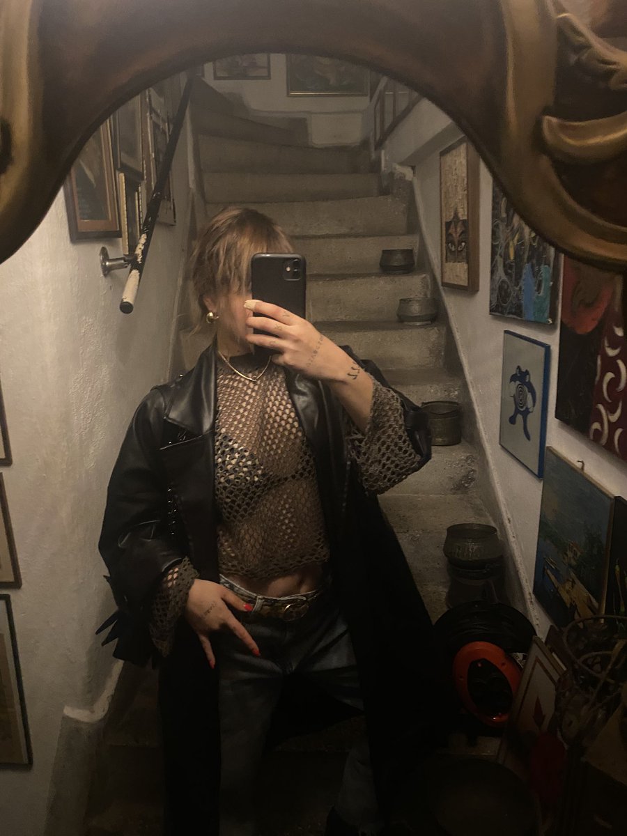 babysuitup's tweet image. partey