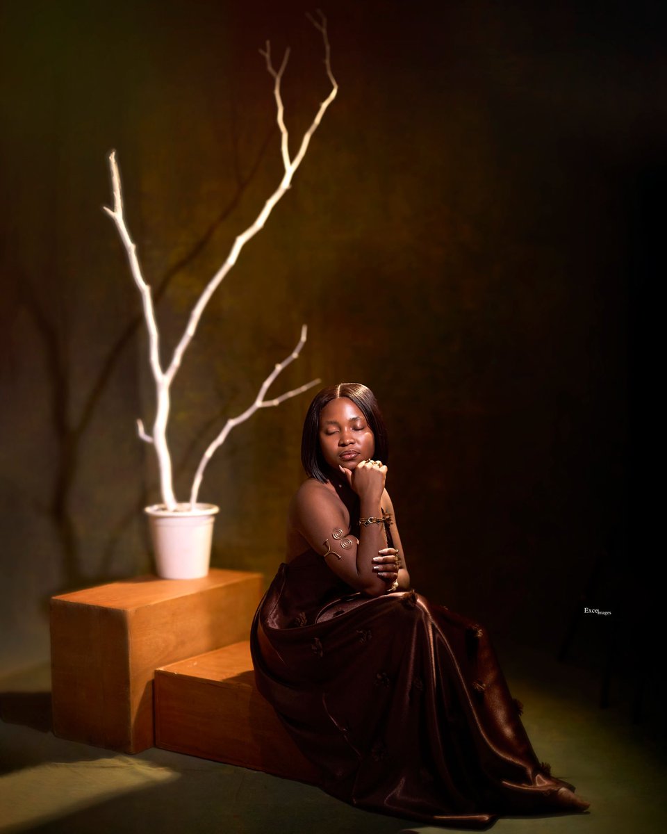 RonkuJoy's tweet photo. Happy birthday to me 🎉
Grateful for growth,and the woman I’m becoming.
Cheers to peace, creativity, love, and bigger dreams.
  25 years of living, creating, and dreaming out loud 🎨✨
Happy birthday to the masterpiece in progress 🤍
  Am always proud of you Joy wiki https://t.co/1CYDnCMqJ3