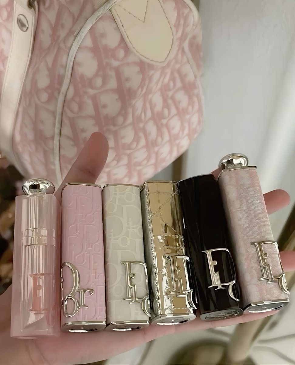 @Ohlala 💖✨ tweet media