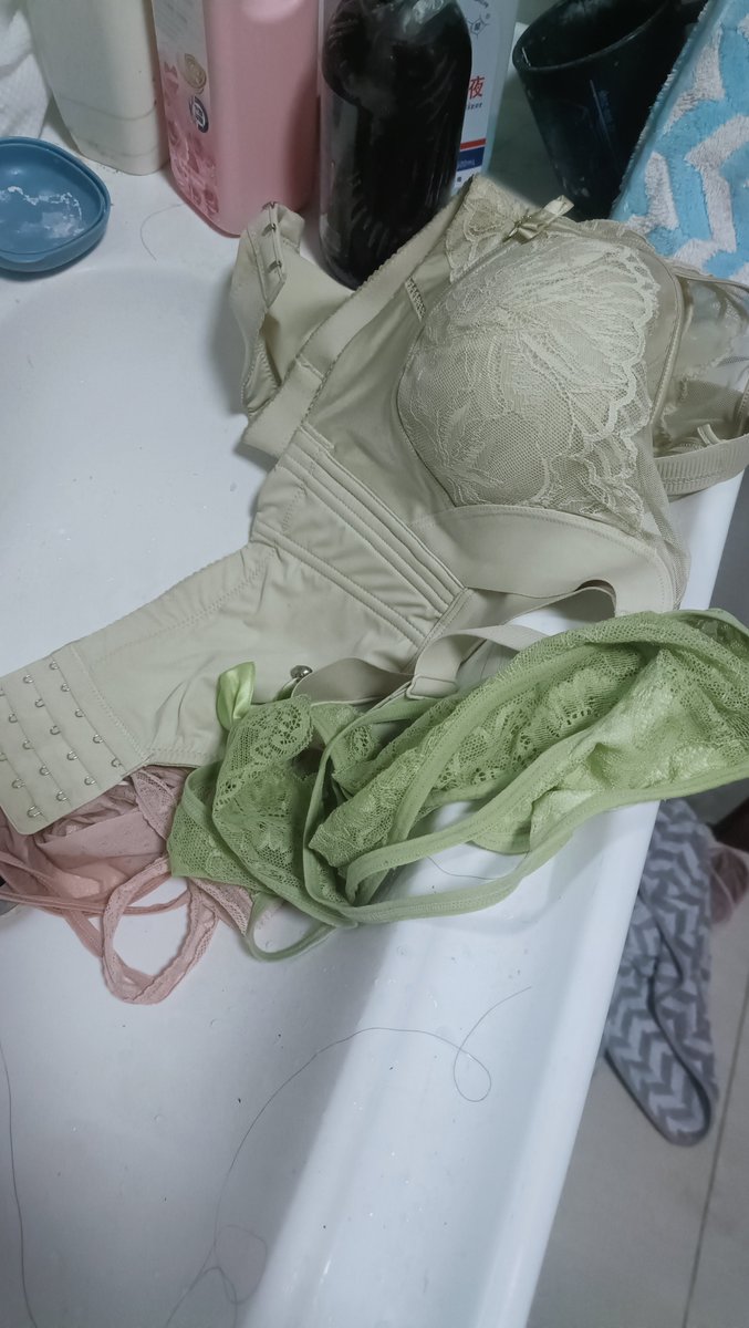 小坏蛋爱妈妈 tweet media