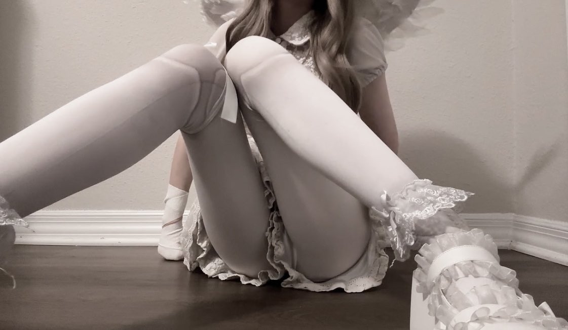 𝗹𝘂𝗹𝗶𝗻𝗮 tweet media