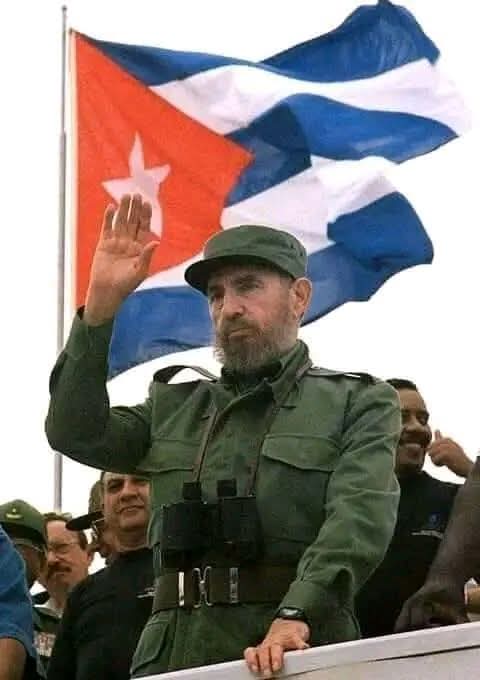Fidel:"¡Otros cayeron por brindarnos la libertad y el destino que tenemos hoy! ¡Nuestra generación tiene el deber de luchar por defender lo que otros conquistaron para nosotros!". #LatiendoConFidel #CiegodeAvila <a href="/JHGcasanova/">julio Heriberto Gómez Casanova</a>
