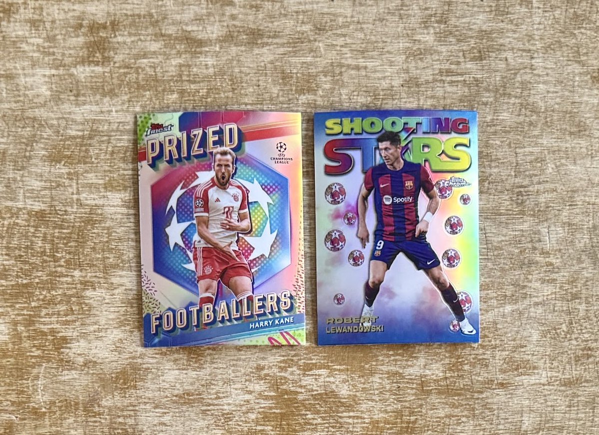 Chrome Inserts:  Kane and Lewandowski

$1 each

*See pinned tweet for shipping, etc
Stack min $10
#TSSS #GiuntaStack