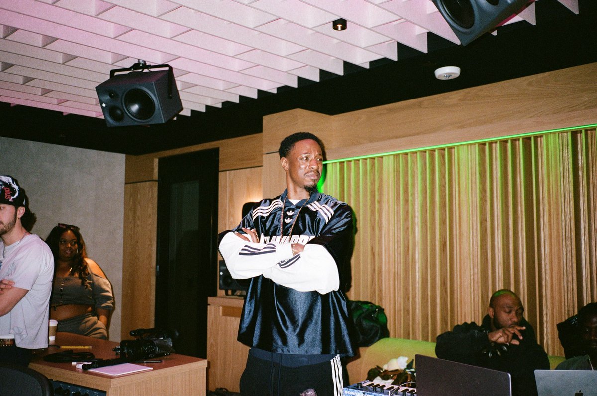 joeyBADASS's tweet image. 💿 ALBUM MODE 💿