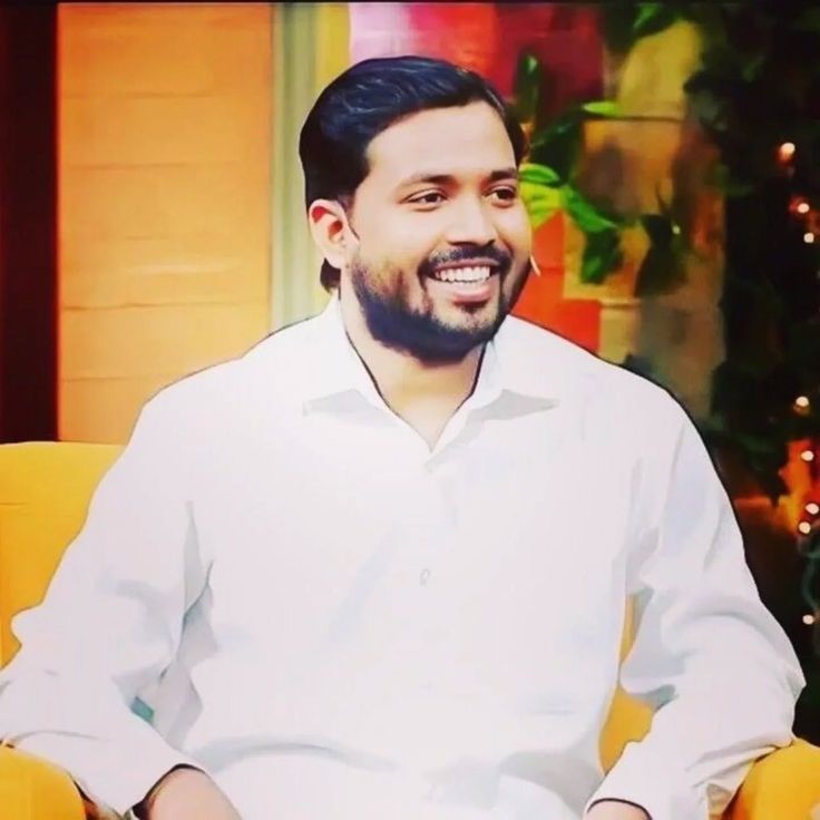 खान सर पटना में एक हॉस्पिटल खोलते हैं
जिसमें blood test 7रूपये 
X Ray 15 रूपये 
Ecg test 15 रूपये 
सरकार के लिए ये तमाचा है जो सरकार नहीं कर पाई वो पटना का एक टीचर ने कर दिखाया।
#khansir