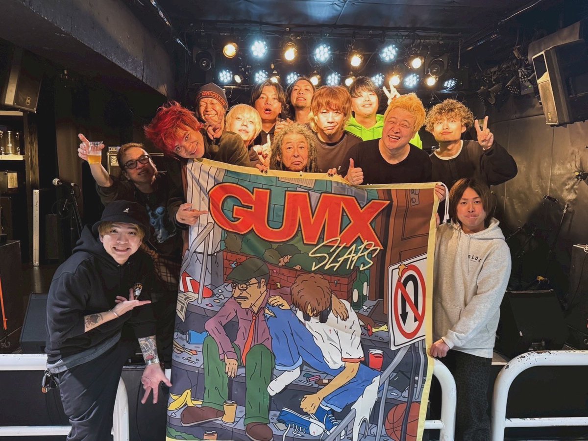 Thank You Gifu! 나고야, 기후, 치바, 한국의 하이스탠다드가 다 모였다! 멜로딕 펑크가 왜 멋있는지 다시 한번 느끼게 해 준 HOTSQUALL, BACK LIFE, MARIO2BLOCK에게 감사를! 와주신 여러분들 모두 감사합니다! 기후 대장님 ants 카메상 항상 감사드립니다! 이제 오늘은 스즈카로 이동! 이따 만나요!