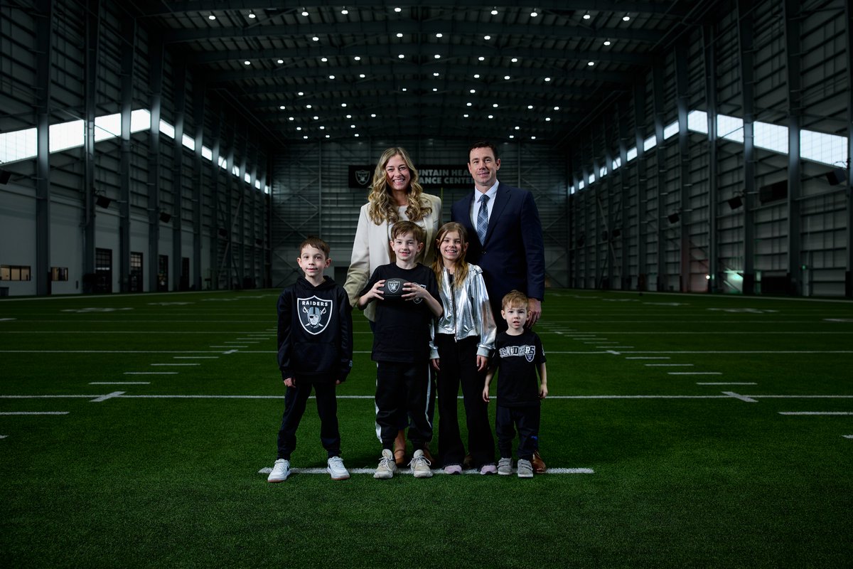 Raiders's tweet photo. Hard launch. 

🔗https://t.co/1853dPrJgT

#RaiderNation https://t.co/Xp1tb3k9On
