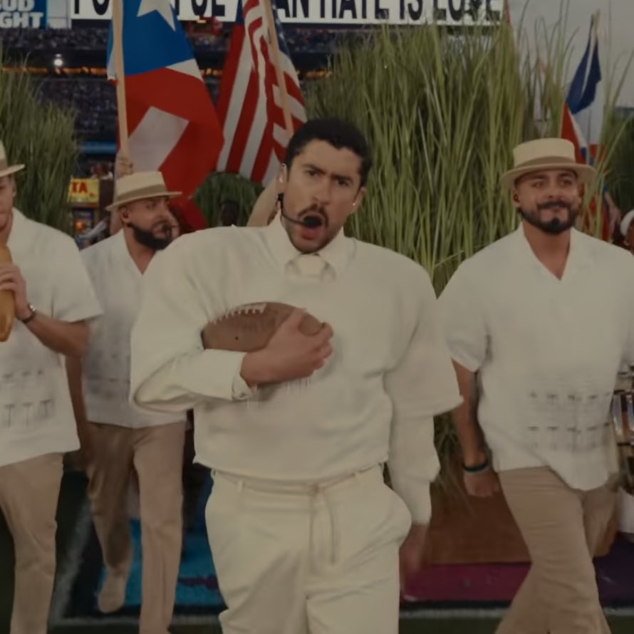 itscarlosivan's tweet image. El uso de P*rnhub en Puerto Rico bajó un 29% durante el Halftime Show de Bad Bunny🇵🇷

Apenas terminó el show, subió nuevamente un 12%🏆