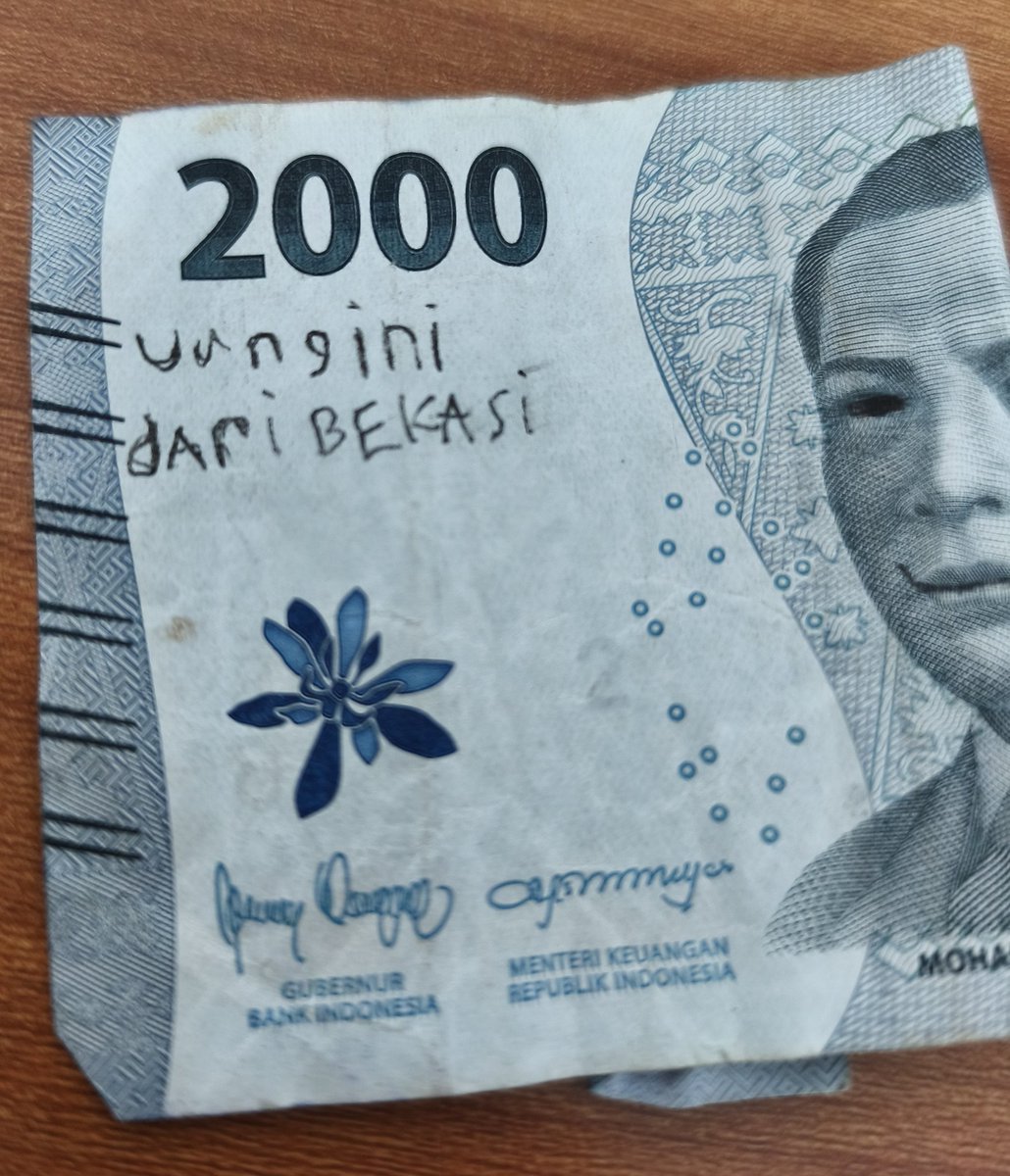 Siapa nih orang bekasi yg suka corat coret duit