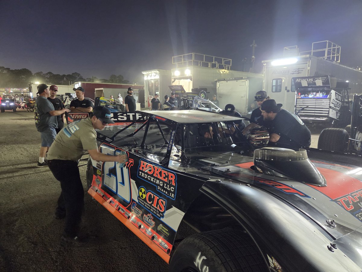 Drake York tweet media