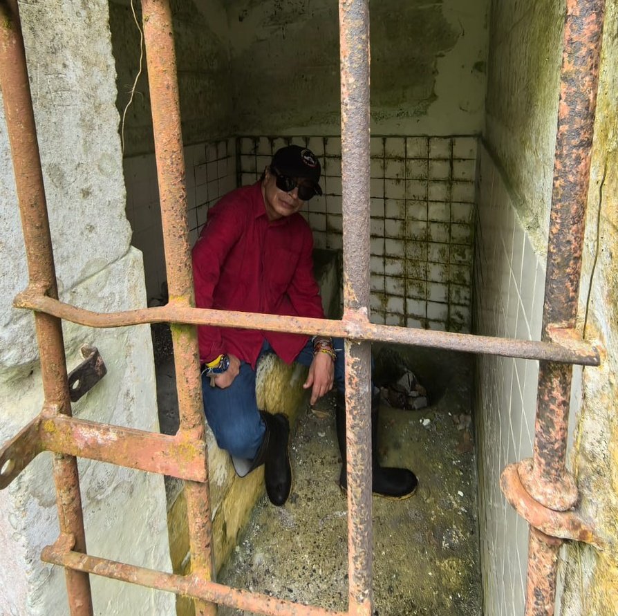 Mi voto es por Abelardo De La Espriella, para que esta foto se haga realidad.