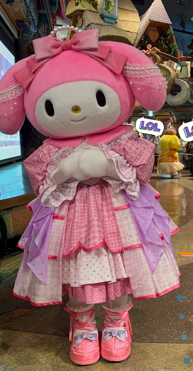 Naonami6's tweet photo. 開園メロディちゃん　かわいいがすぎる…
#マイメロディ https://t.co/jm2gOqFIrG