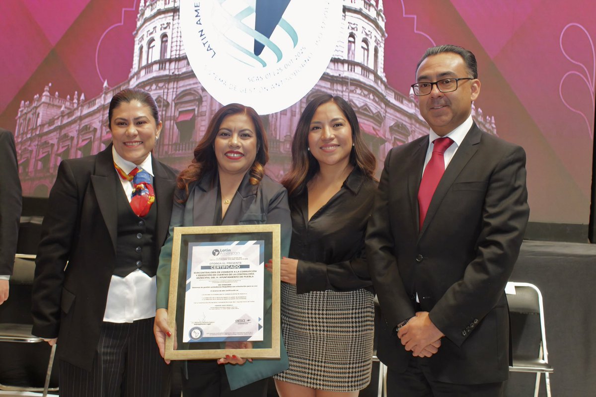 Hoy la Coordinadora <a href="/LauraCGT_/">Laura E. García González</a>, acompañó a la Contralora <a href="/yuhs5dulce/">Yuhs5</a> en la recepción de la Certificación ISO 37001:2016, referente al sistema de gestión antisoborno, otorgada al <a href="/PueblaAyto/">Puebla Gobierno de la Ciudad</a>. ✅

Esta certificación refleja el compromiso y trabajo íntegro que realizamos en la