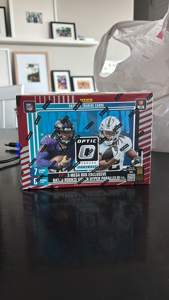 CactusandCards tweet media