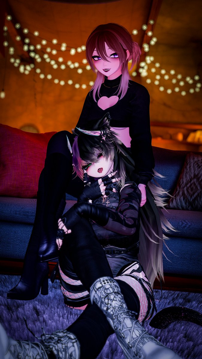 callme_karma tweet media