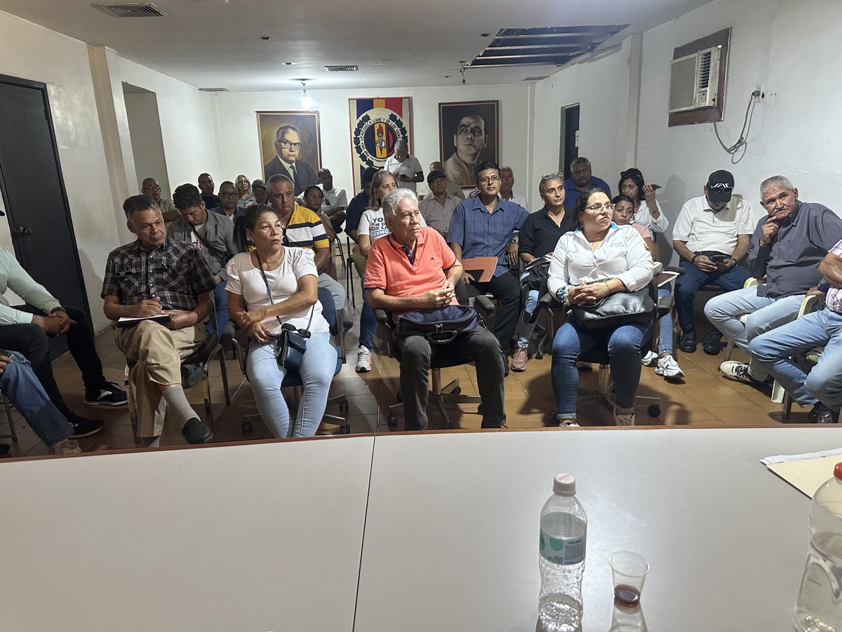 Hoy reunión CES de Acción democrática Cojedes con los Sec Generales y organización Municipales se discutió el plan de organización y activismo político, en el conversatorio tratamos la organizar nuestro partido rumbo a la transición política que nos llevará a la nueva Venezuela.