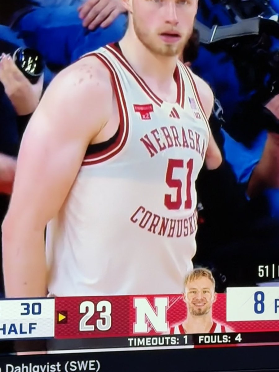 dougsteinbeck's tweet photo. Why is Nebraska wearing sports bras? Putting the bra in Nebraska! https://t.co/l1vIxS5DGL