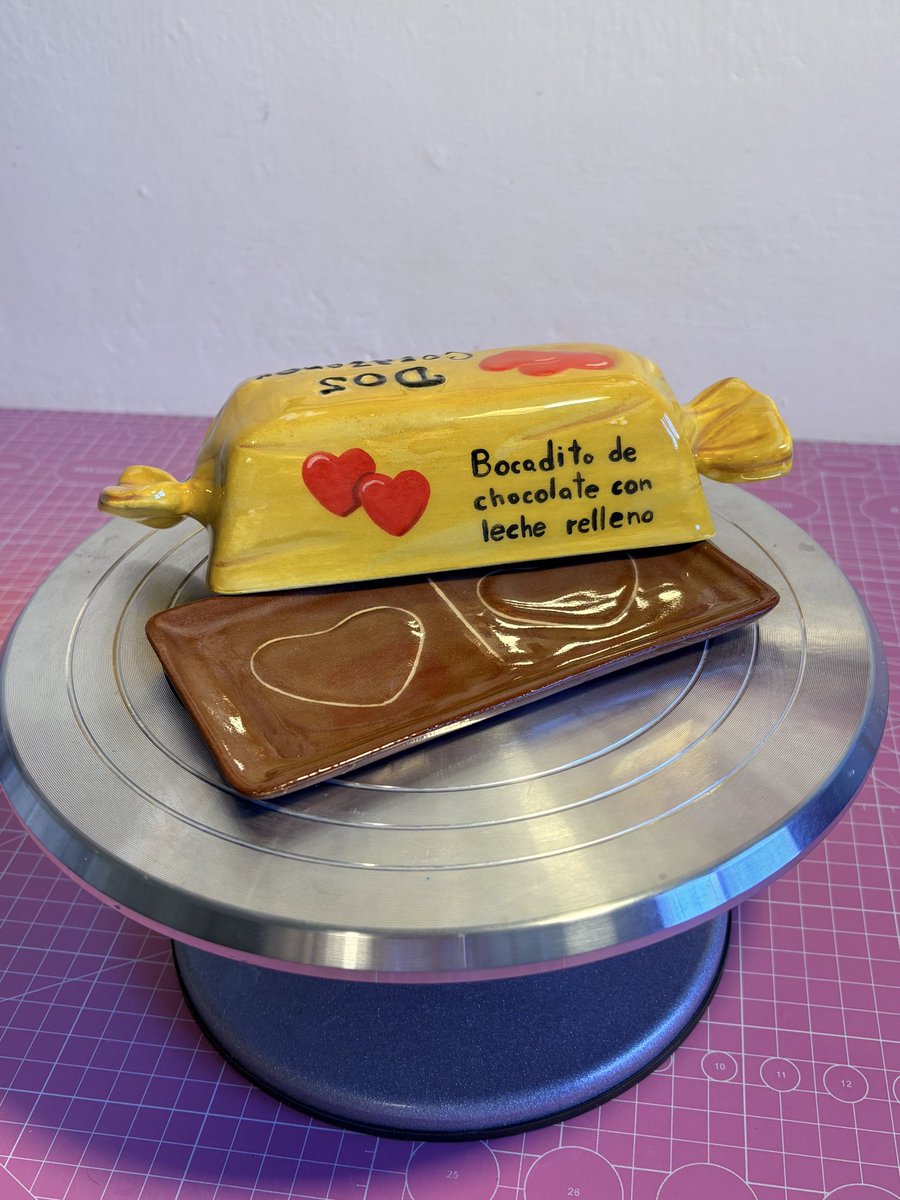 hice una mantequeras en forma de Dos Corazones por que aguante el romance 💋