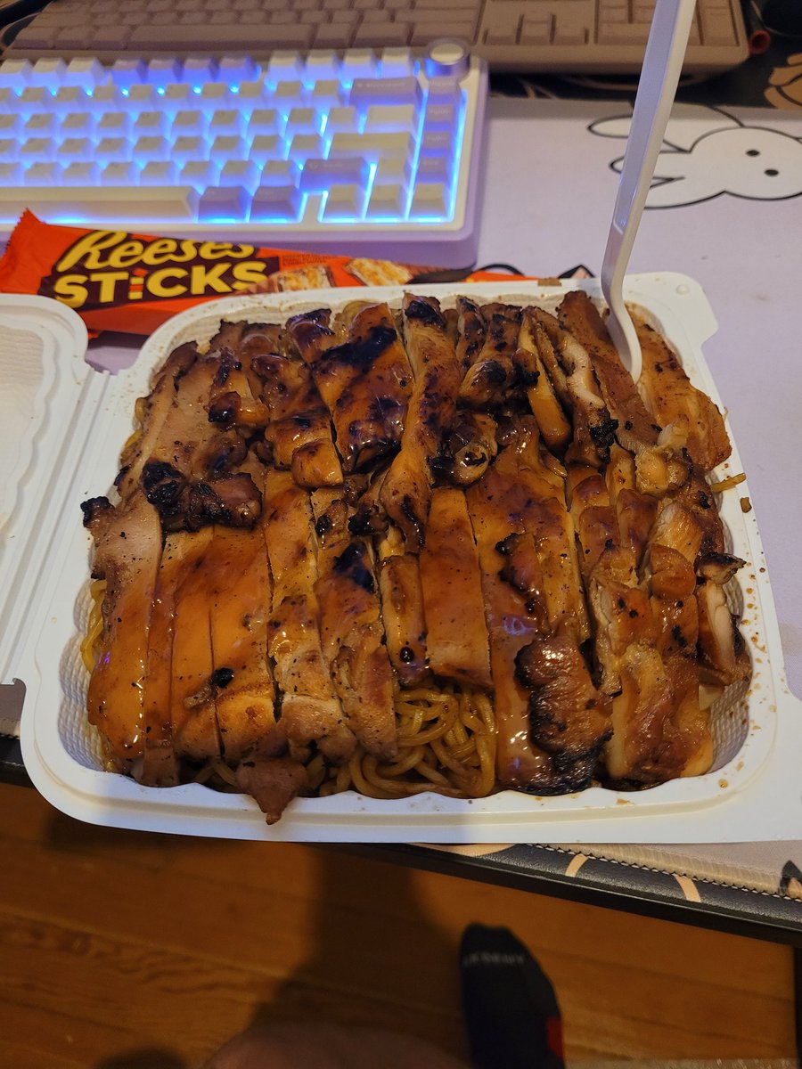 Timmy (Qeuw) tweet media