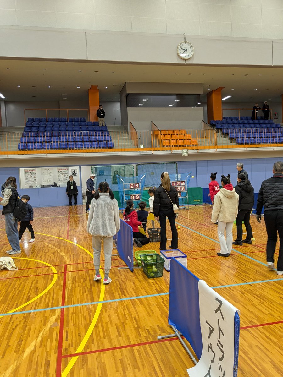 must0425's tweet photo. 今日は、#河内長野市総合スポーツ振興会 主催の #ミニスポーツラリー 各競技連盟さん達のご協力で開催されています。
お子さんの様々なスポーツ体験にもいい機会です。
是非お運びを。 https://t.co/0niqvvcW1Q