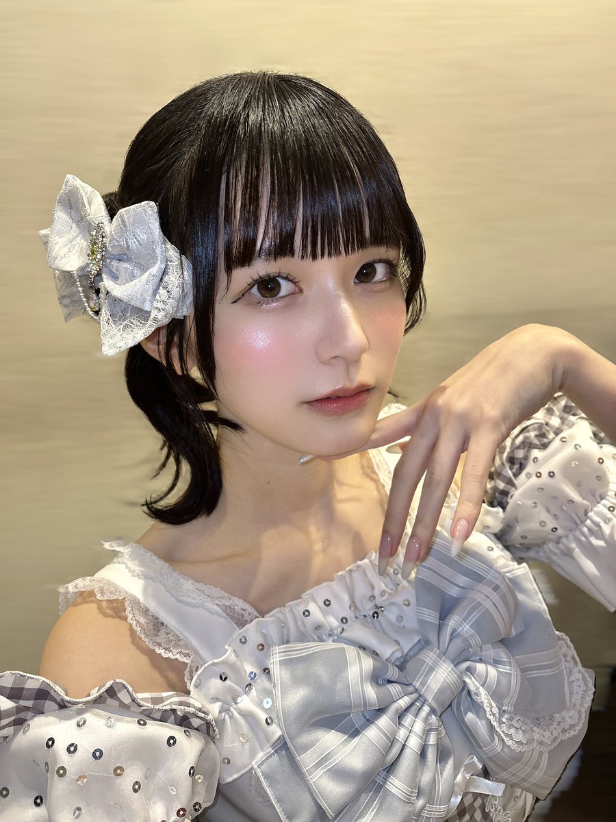 おばあちゃんが髪飾り作ってくれた🤍