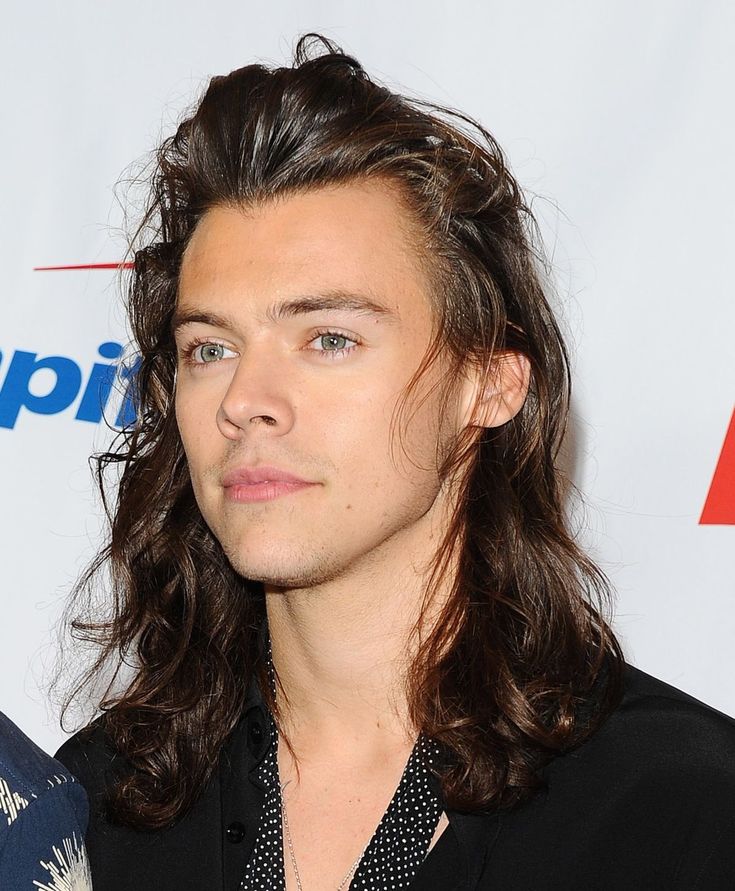 pensar que hoy en día una se tiene que conformar con el que menos rasgos de therian tenga 💔