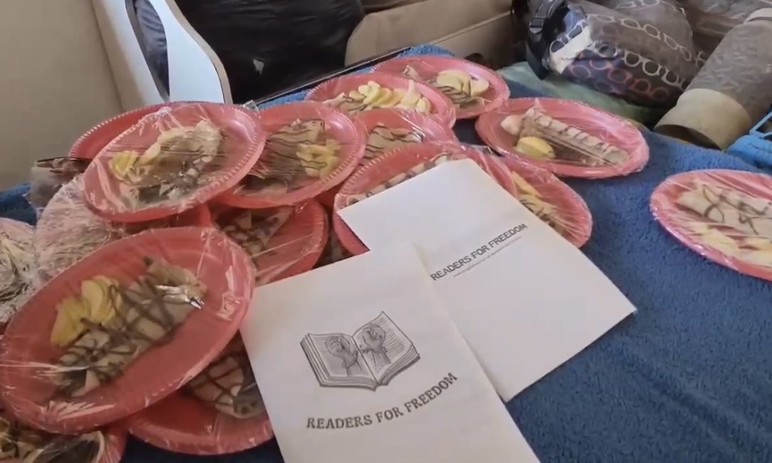 readers4freedom's tweet image. Donations are still quite low at the moment. Your support matters.

Donate to our PayPal: paypal.me/alicehenryli 
Kofi: ko-fi.com/readers4freedom
gopay/spay: 081907879528 (INA)