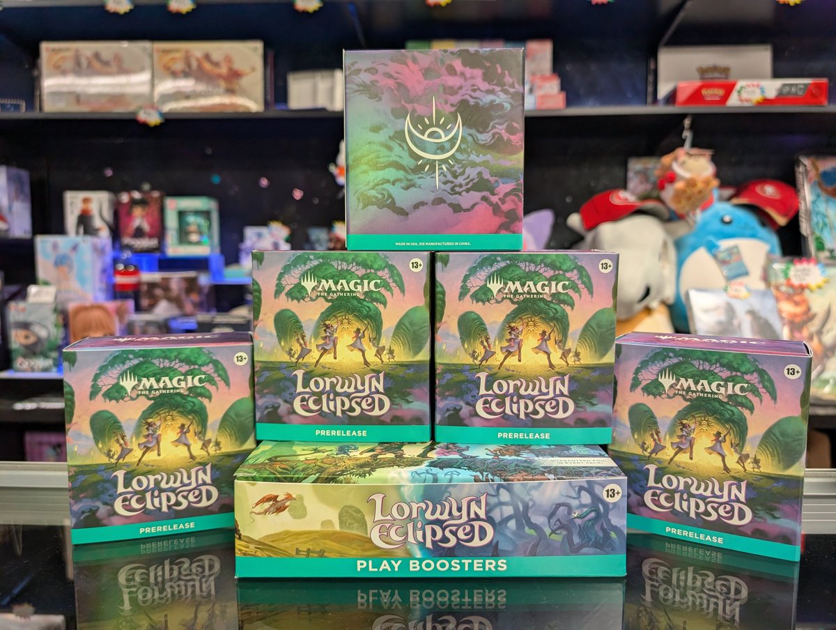 PopUniShop's tweet photo. We had a lovely Lorwyn Eclipsed Prerelease Event thanks to all our wonderful wizards! Full of fairies and fun 🧚‍♀️, plenty of pizza 🍕, and much Merfolk and merrymaking! We still have a few kits left for anyone who missed out on the event 😄 #lorwyn https://t.co/umOS9puvVT
