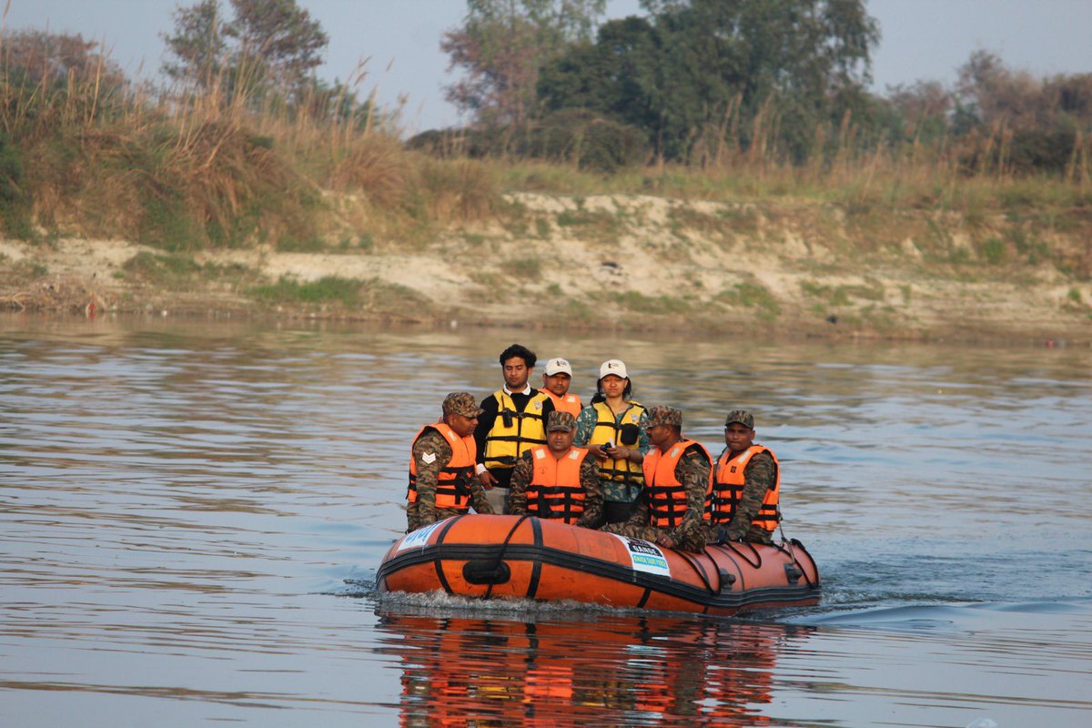 wii_india's tweet photo. One-day Regional Training Workshop successfully conducted at FTI Kanpur by @wii_India under @moefcc as part of the 2nd Rangewide Estimation of Riverine & Estuarine Dolphins in India.

Over 100 @UpforestUp frontline staff from multiple districts came together for intensive classroom sessions and hands-on boat survey training—strengthening scientific monitoring and on-ground conservation of the Ganges River Dolphin. 🐬🌊

@V_kolipakam @lalanikawlni @GobindsagarBha1 @rameshpandeyifs @vineet_singh90 @CAMPA_Dolphin