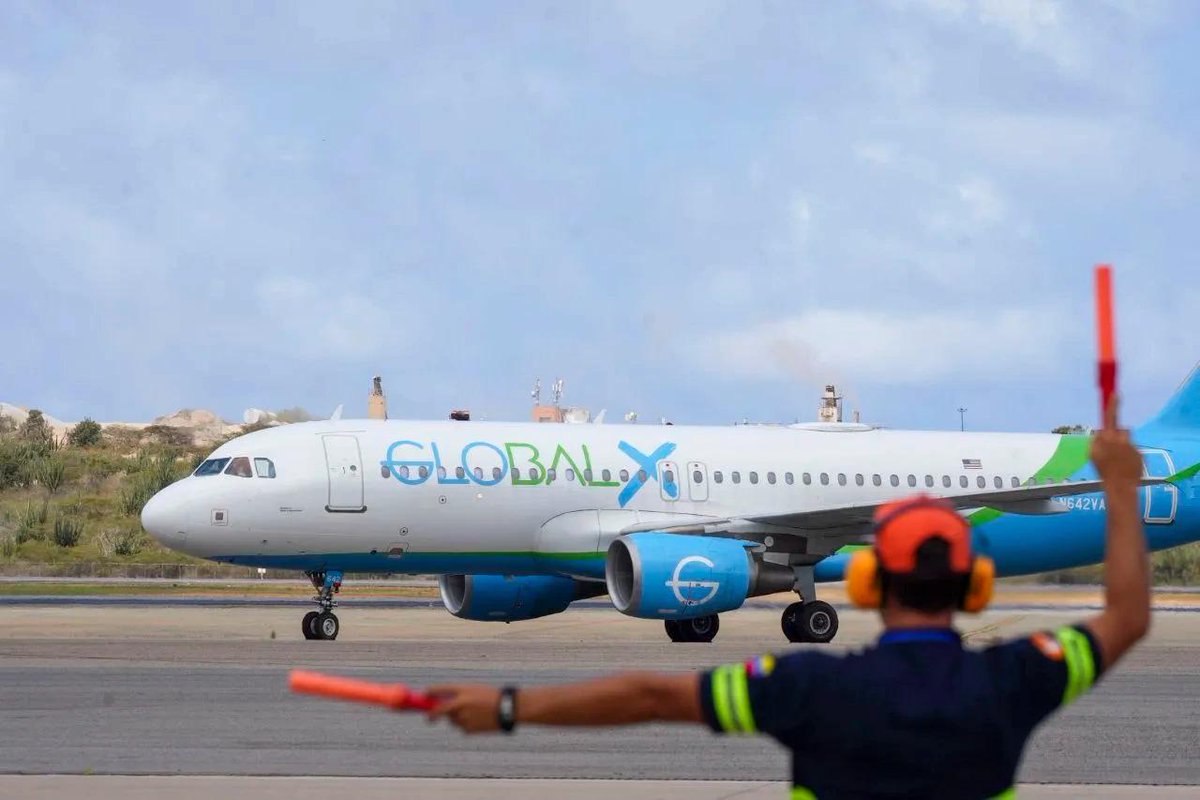 LeRosilloG's tweet photo. 🇻🇪✈️ La Gran Misión Vuelta a la Patria continúa: hoy 09 de Febrero 2026, llegó el vuelo 109 proveniente de Miami, Florida EE.UU con 120 compatriotas, de ellos 2 eran niños, niñas y adolescentes, 101 hombres y 17 mujeres, todos listos para comenzar una nueva etapa en su amada patria.

#Venezolanos #VueltaALaPatria #09feb