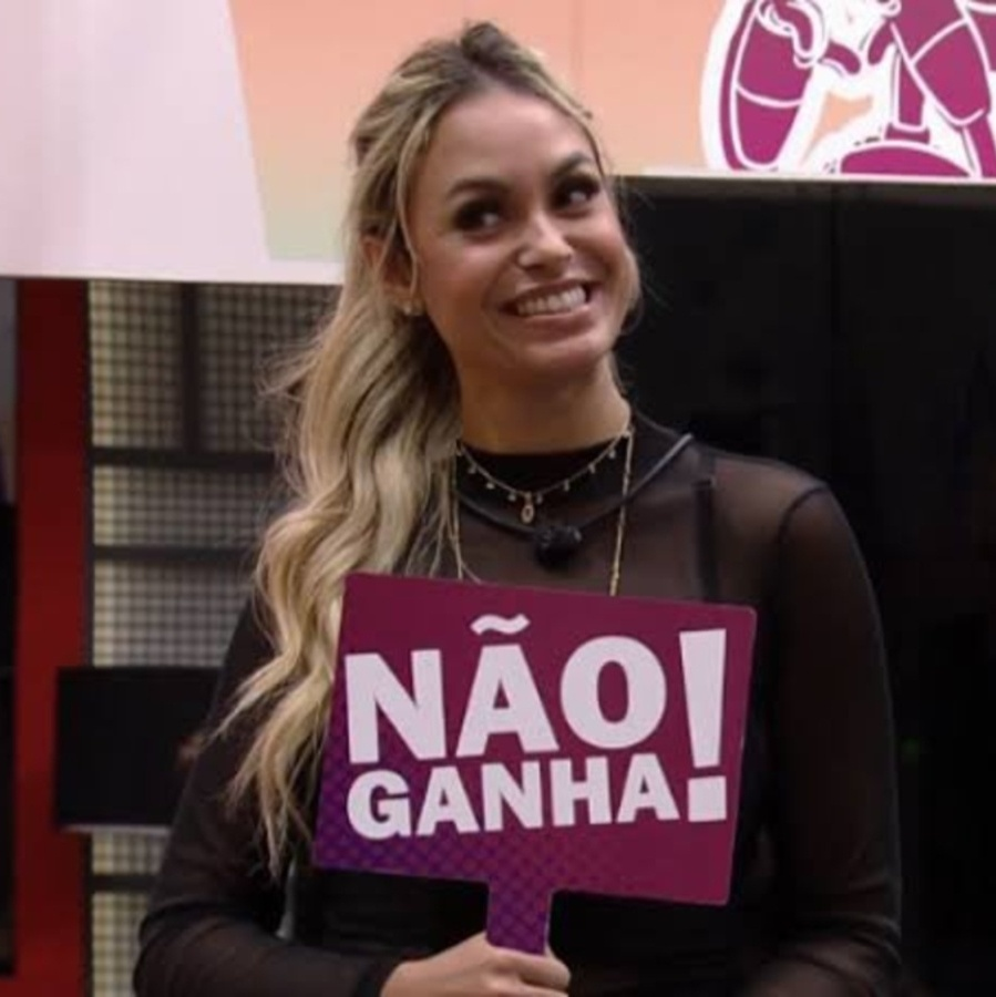 centralreality's tweet photo. E QUEM NÃO GANHA HOJE É VOCÉ, SARAH #BBB26 https://t.co/Hc33I4dwIg