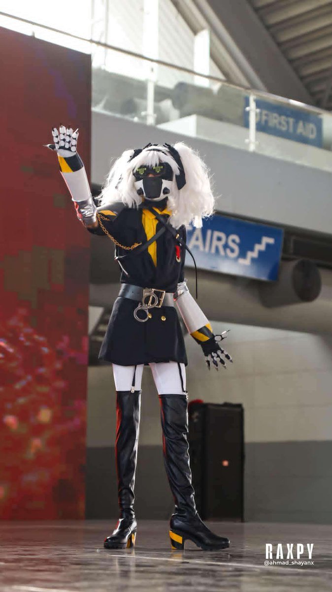 I have a dream!
..To Murder all humans
#murderdrones #cosplay